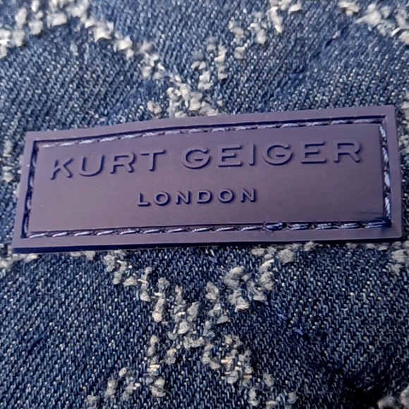 KURT GEIGER LONDON Oversized Denim Fabric Shopper - Picture 5 of 17